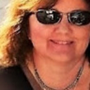 Meet your Posher, Debra